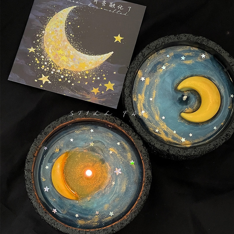 Świeca zapachowa Melting Moon, – Candle Souvenir recenzja i cena