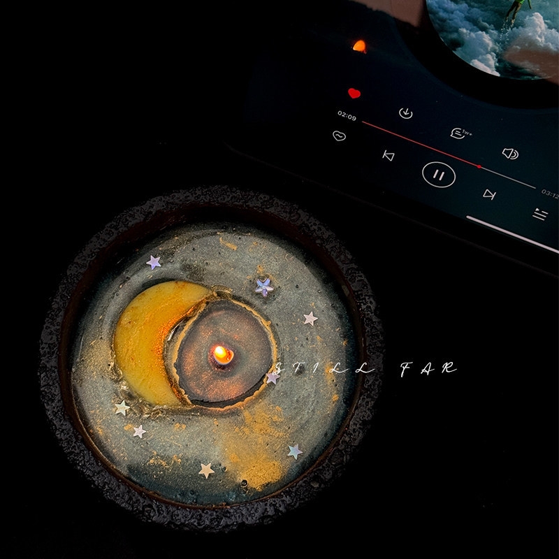 Świeca zapachowa Melting Moon, – Candle Souvenir recenzja i cena