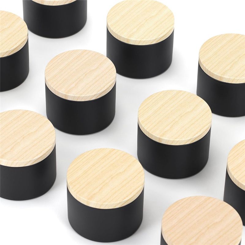 24 sztuki czarnych puszek na ś – Black Tin Candle recenzja i cena